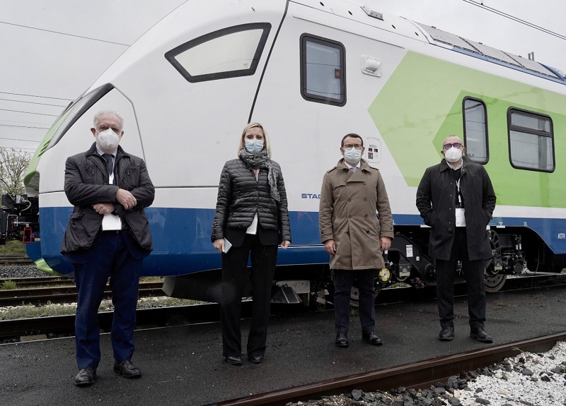Ferrovie, Lombardia: “Prime prove per ‘Colleoni’, nuovo treno diesel-elettrico Ferrovie, Lombardia: “Prime prove per ‘Colleoni’, nuovo treno diesel-elettrico