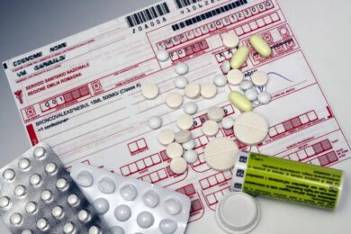 Covid, Aspirina e Aulin riducono rischio di ricovero: lo studio