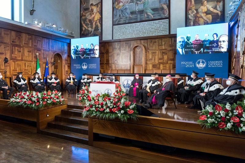 Università Cattolica di Milano, inaugurazione del centesimo anno. VIDEO Università Cattolica di Milano, inaugurazione del centesimo anno. VIDEO