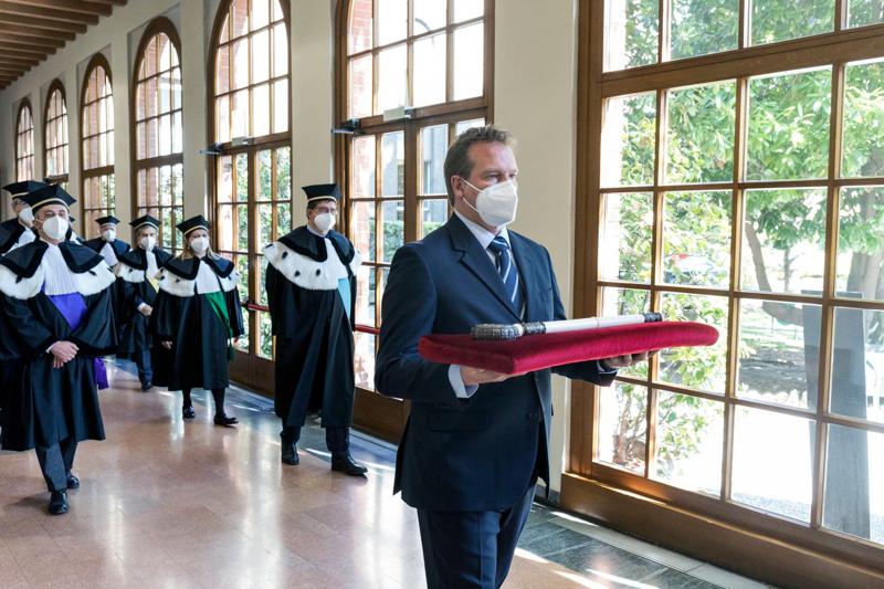 Università Cattolica di Milano, inaugurazione del centesimo anno. VIDEO Università Cattolica di Milano, inaugurazione del centesimo anno. VIDEO