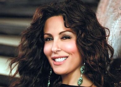 Ex Ilva, operaio licenziato per un post Fb. Ferilli gli offre uno stipendio