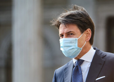 Università: Giuseppe Conte torna a insegnare diritto privato a Firenze