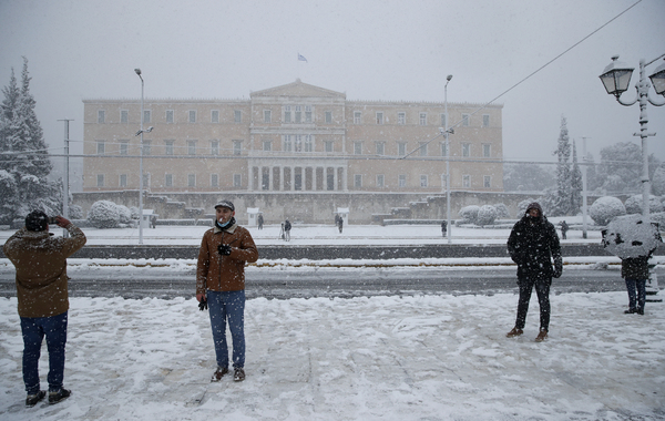 Le nevicate di aprile in Europa? Colpa del riscaldamento globale nell’Artico