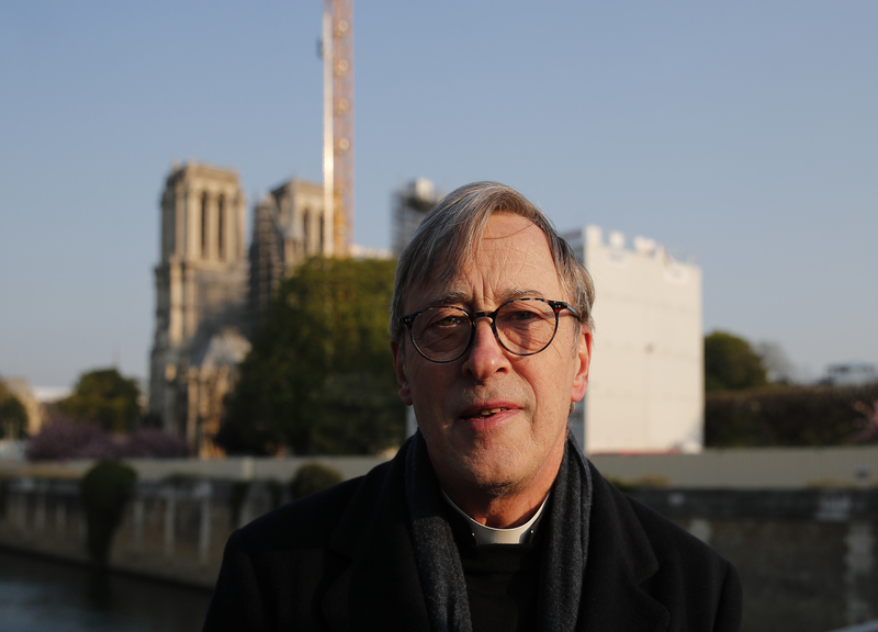 Notre Dame, 2 anni dopo l’incendio Macron atteso in cantiere cattedrale