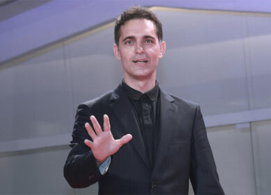 Casa di Carta 5: Berlino gira la sua ultima scena e saluta commosso i fan