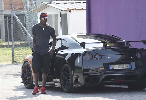 Pensava lo tradisse con Balotelli. Massacrata di botte,lui ora rischia 13 anni Pensava lo tradisse con Balotelli. Massacrata di botte,lui ora rischia 13 anni