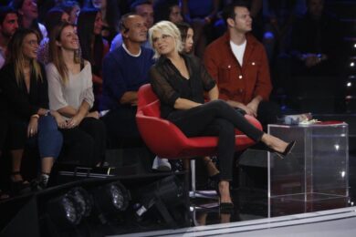 Ascolti Tv, Auditel: Amici senza rivali. 5,8 milioni e oltre il 27% di share