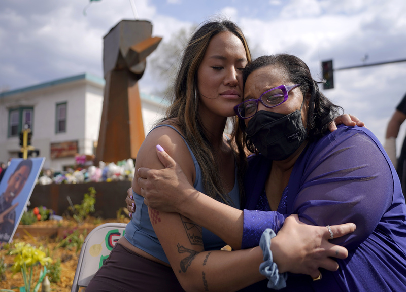 Minneapolis, manifestazione in ricordo di George Floyd e Daunte Wright