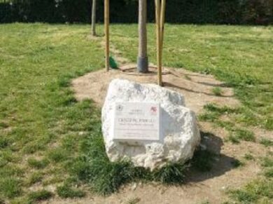 Milano, ripristinata la targa che ricorda Pinelli