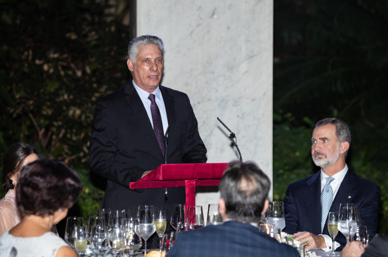 Cuba, Diaz-Canel sostituisce Raul Castro come leader del paese e del Pcc Cuba, Diaz-Canel sostituisce Raul Castro come leader del paese e del Pcc