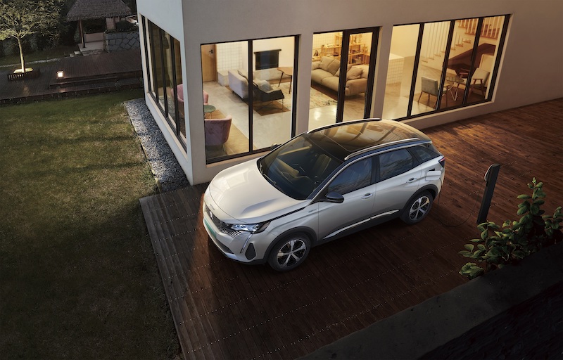 Salone di Shanghai 2021, Peugeot svela la sua nuova famiglia di Suv Salone di Shanghai 2021, Peugeot svela la sua nuova famiglia di Suv