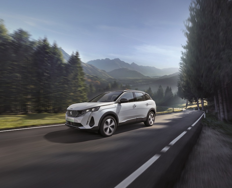 Salone di Shanghai 2021, Peugeot svela la sua nuova famiglia di Suv Salone di Shanghai 2021, Peugeot svela la sua nuova famiglia di Suv