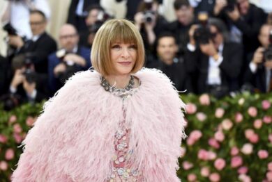 Vogue, Wintour: “Dopo il Covid torneremo al lusso e ai ruggenti anni Venti”