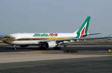 Alitalia, buyback degli aerei e nuovo decollo. Paltrinieri rilancia il piano B