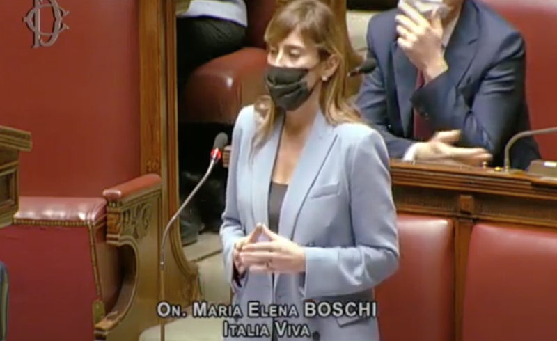 Moglie Grillo: “Mio figlio è innocente”, Boschi: “No a giustizia sui social” Moglie Grillo: “Mio figlio è innocente”, Boschi: “No a giustizia sui social”