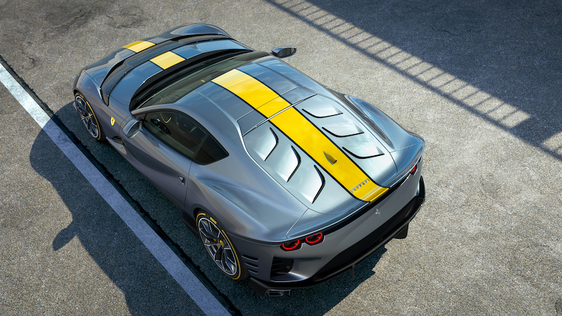 Ferrari 812 Superfast, svelate le prime immagini
