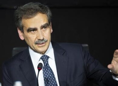 Creval, Dumont molla Lovaglio. Agricole a un passo dal successo