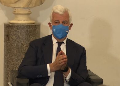 Leonardo, Profumo cresce nell’elettronica navale: compra il 30% di Gem