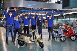 Vespa, buon 75° compleanno. A quota 19 mln di pezzi dalla primavera del ’46 Vespa, buon 75° compleanno. A quota 19 mln di pezzi dalla primavera del ’46