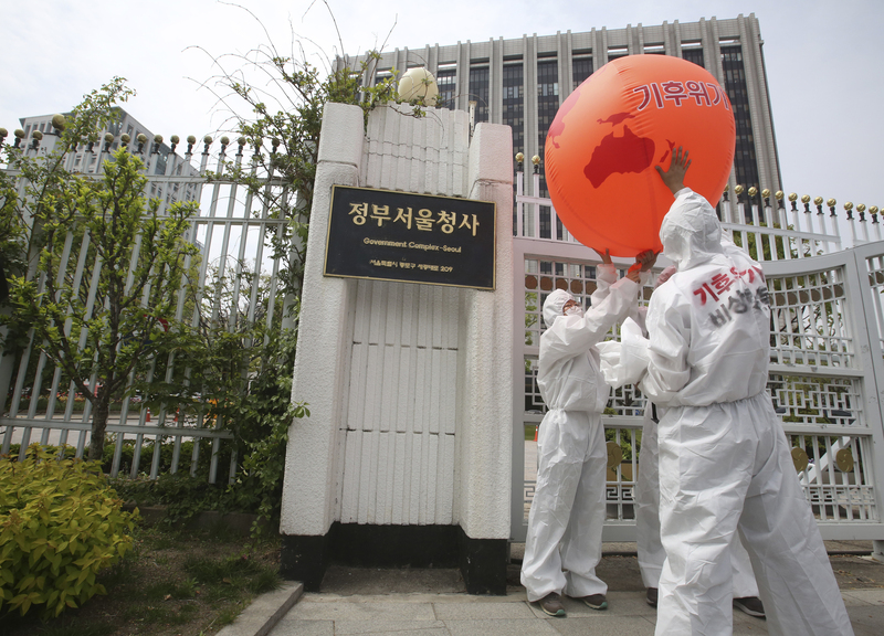 Giornata Mondiale della Terra: le immagini del mondo