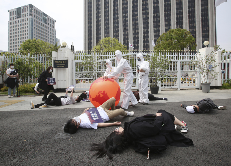 Giornata Mondiale della Terra: le immagini del mondo