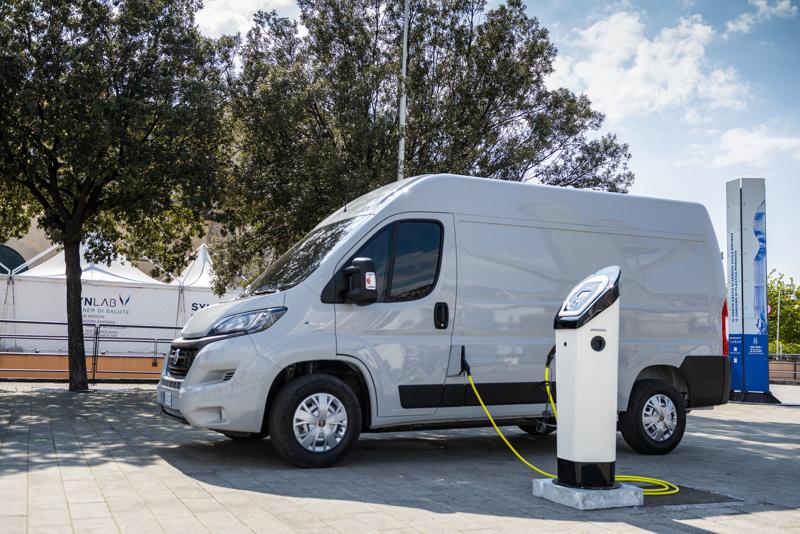 Fiat Professional presenta il nuovo E-Ducato, 100% elettrico Fiat Professional presenta il nuovo E-Ducato, 100% elettrico
