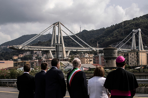 Ponte Morandi, “51 anni senza manutenzione”. Pilone 9 crollato, mai toccato Ponte Morandi, “51 anni senza manutenzione”. Pilone 9 crollato, mai toccato