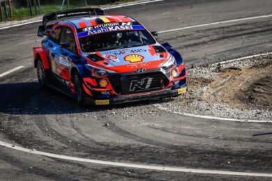 WRC, Rally di Croazia, La Hyundai di Neuville al comando dopo 8 PS