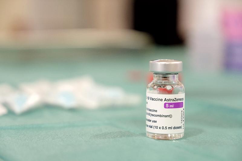 Covid, causa ad Astrazeneca, ok da Merkel. Ue con Pfizer per 1,8 mld di dosi Covid, causa ad Astrazeneca, ok da Merkel. Ue con Pfizer per 1,8 mld di dosi