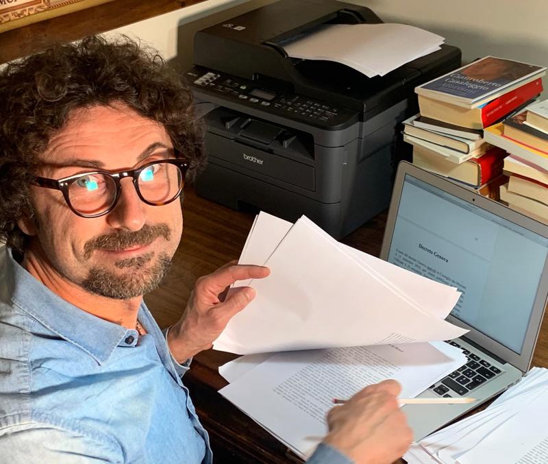 Toninelli scrive un libro sul Ponte Morandi: “Primo a denunciare, dirò tutto” Toninelli scrive un libro sul Ponte Morandi: “Primo a denunciare, dirò tutto”
