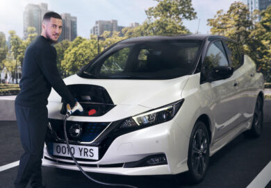 Il calciatore Eden Hazard racconta la sua esperienza con Nissan LEAF
