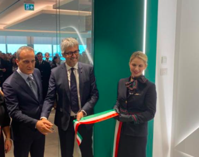 Alitalia, Lazzerini: “Lancio il primo luglio. Piano solido”. Ma serve l’ok Ue