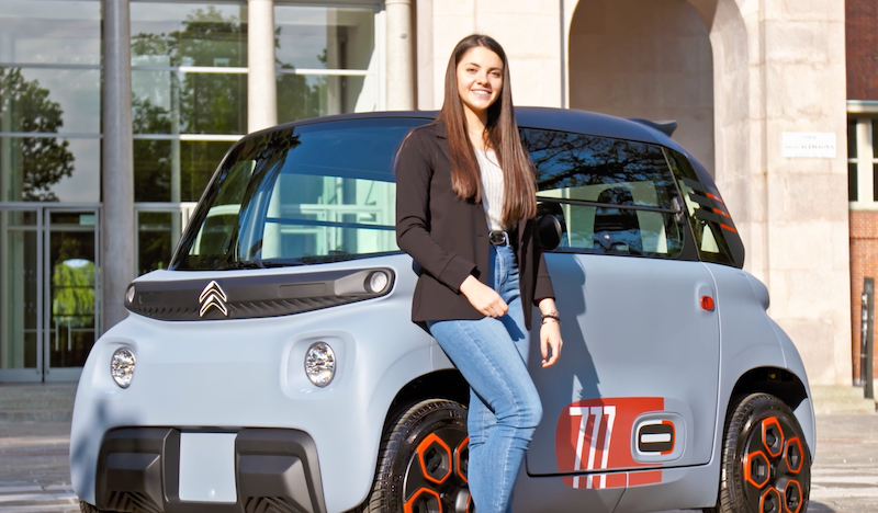 La prima Citroen AMI 100% elettrica sulle strade italiane