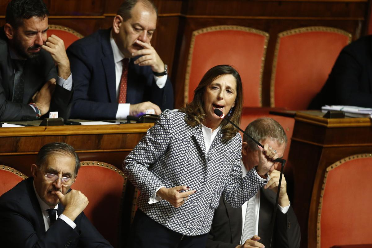 Rauti: “Il DDL Zan è ideologico e liberticida, ma FDI darà battaglia” Rauti: “Il DDL Zan è ideologico e liberticida, ma FDI darà battaglia”