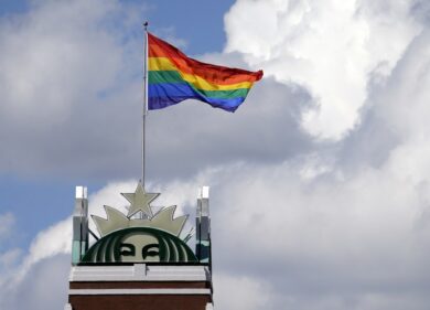 Scuola primaria, è scontro tra linguaggio “sessista” e metodi “gender free”