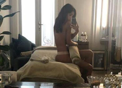 Selfie mania e foto mania fanno male: catturare immagini altera la memoria