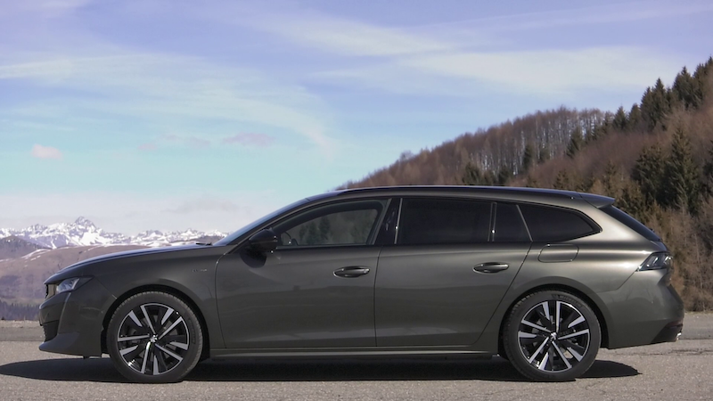 Peugeot 508 sw plug-in hybrid, viaggiare nel silenzio