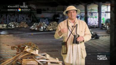 Fratelli di Crozza, Calenda incontra i “Periferonti”