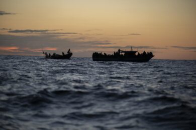 Migranti, sbarchi a raffica a Lampedusa: 532 arrivati in poche ore