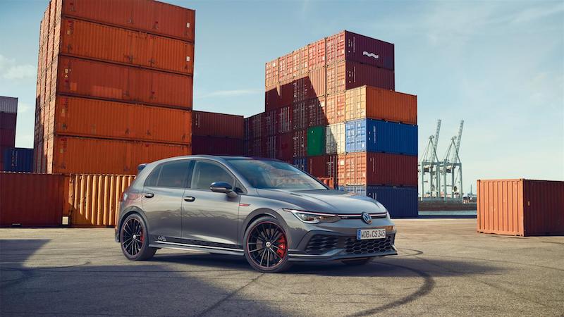 Golf GTI Clubsport 45 e GTI disponibili in Italia con cambio manuale