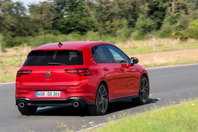 Golf GTI Clubsport 45 e GTI disponibili in Italia con cambio manuale