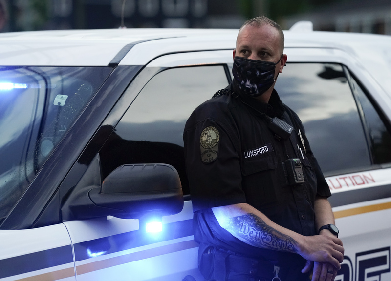 Usa, spari nella notte a New Orleans: 1 morto e otto feriti Usa, spari nella notte a New Orleans: 1 morto e otto feriti