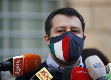 Salvini: “Dati positivi, obiettivo tornare alla vita normale a metà mese”