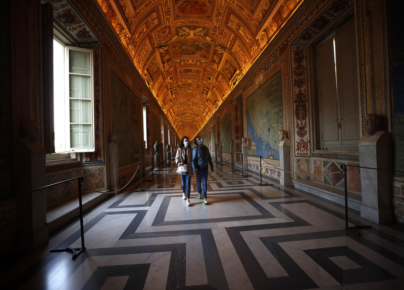 Coronavirus, riaprono i Musei Vaticani Coronavirus, riaprono i Musei Vaticani