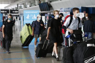 Covid-19: così i “furbetti dello scalo” portano in Italia le varianti indiane