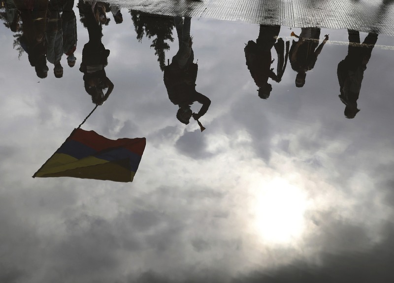 Scontri in Colombia durante lo sciopero nazionale contro la riforma fiscale Scontri in Colombia durante lo sciopero nazionale contro la riforma fiscale