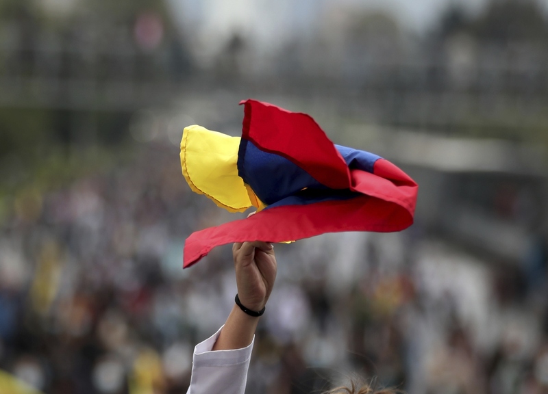 Scontri in Colombia durante lo sciopero nazionale contro la riforma fiscale Scontri in Colombia durante lo sciopero nazionale contro la riforma fiscale