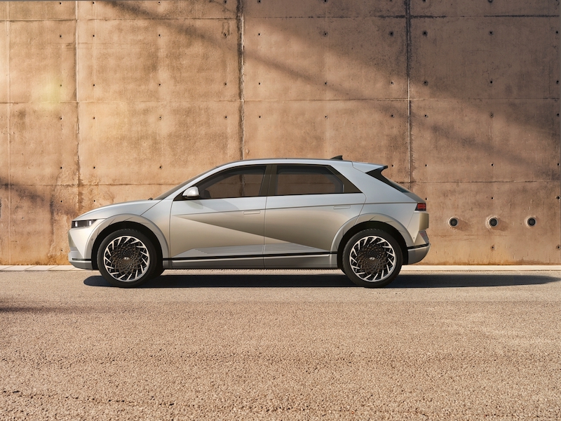 Hyundai: debutta Ioniq 5 il nuovo crossover elettrico Hyundai: debutta Ioniq 5 il nuovo crossover elettrico