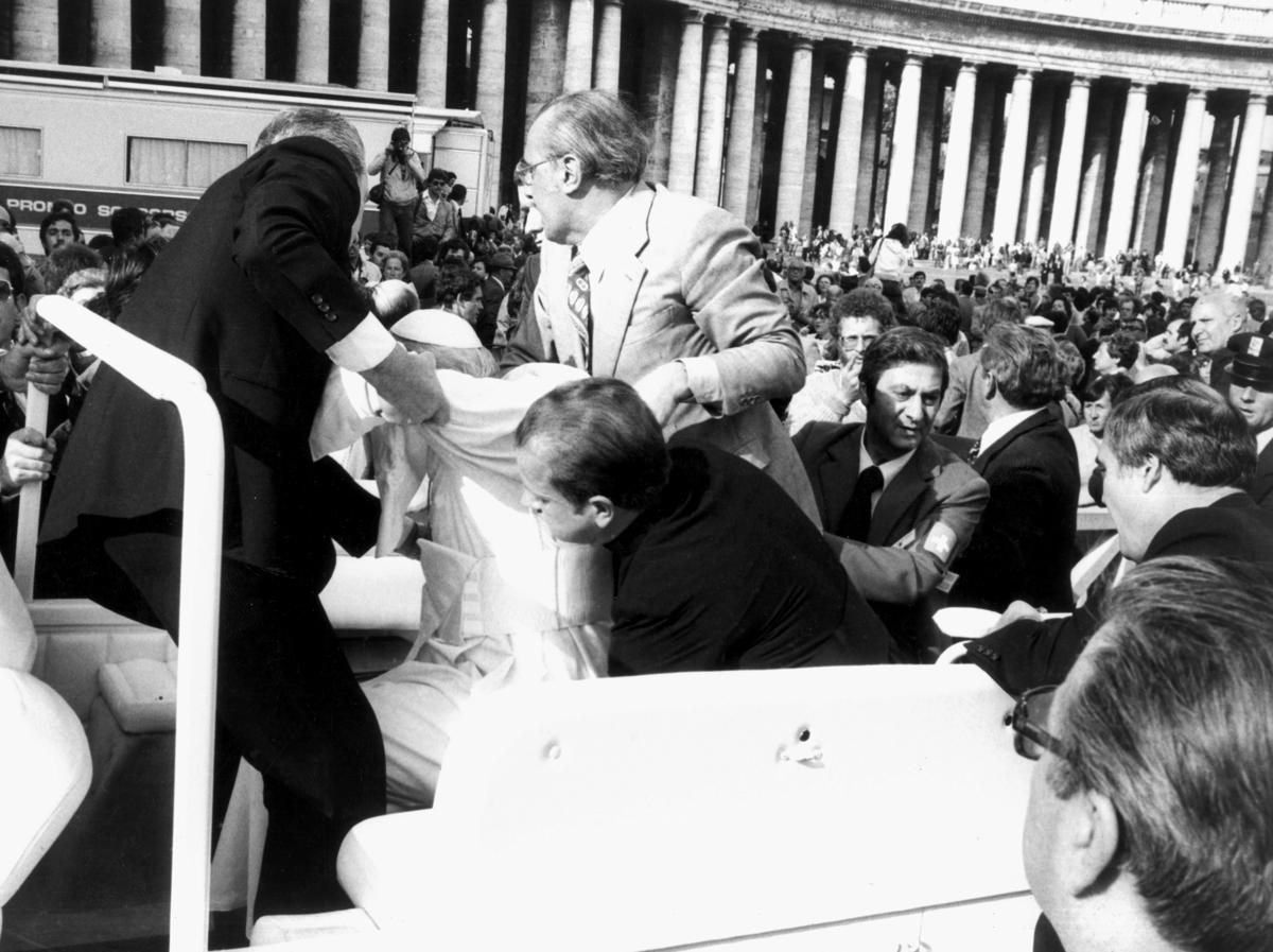 Il papa doveva morire: “Un piano più ampio di quello descritto dalle cronache”