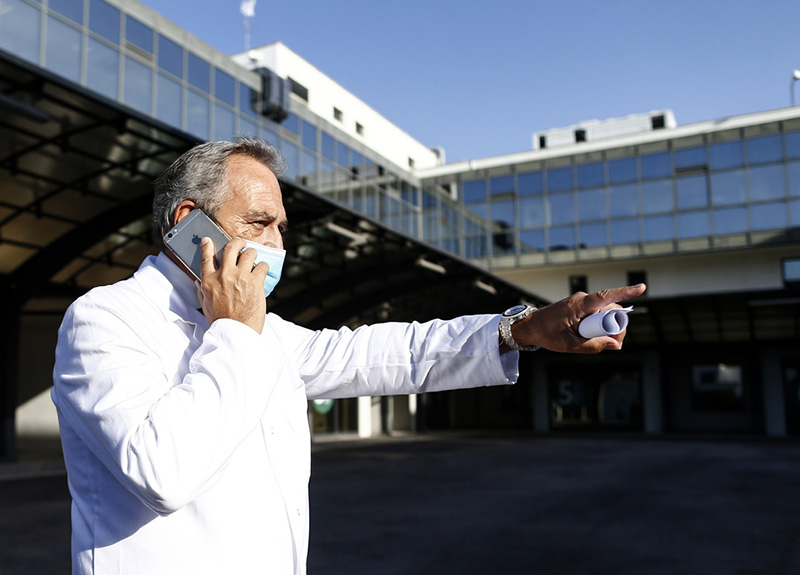 Vaccino, Vaia propone la “premialità”: “Concerti e stadi per gli immunizzati” Vaccino, Vaia propone la “premialità”: “Concerti e stadi per gli immunizzati”